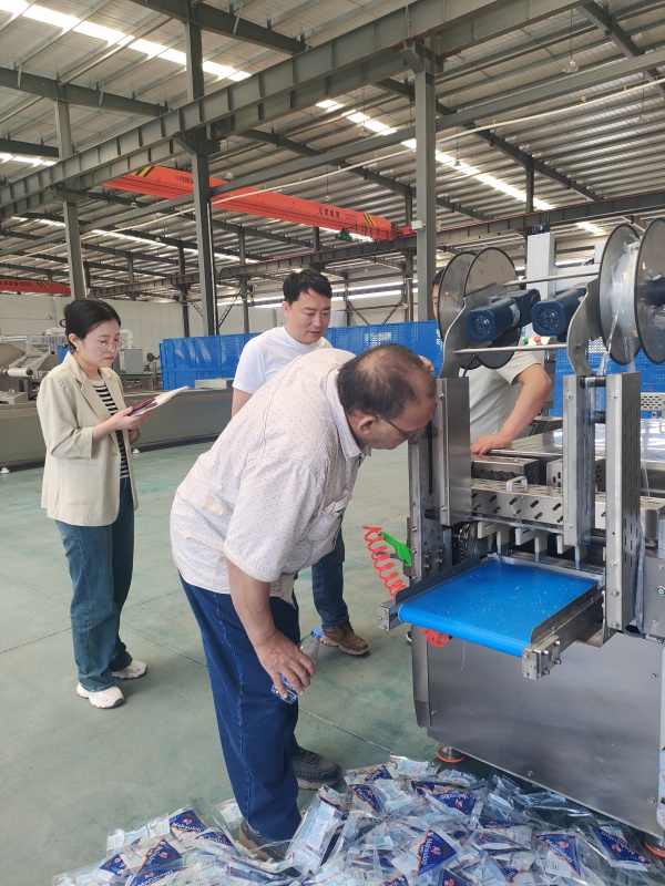 thermoforming vacuum packaging machine4